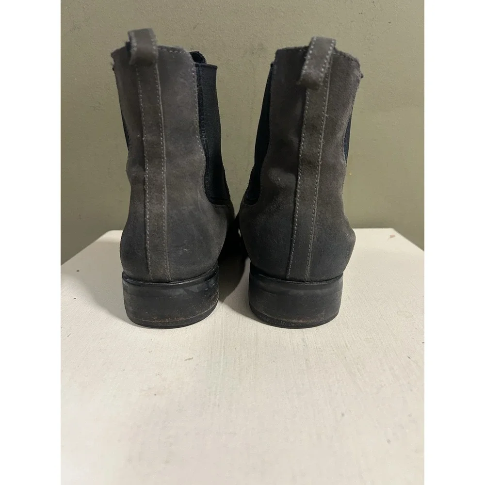 Thursday Boot Company Men's Chelsea Boot Sz 8 Gray Suede Leather Pull On Comfort